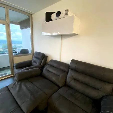 דירה Mit Rheinblick & Heimkino ניאוס